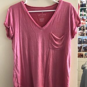 American Eagle Outfitters T-shirt